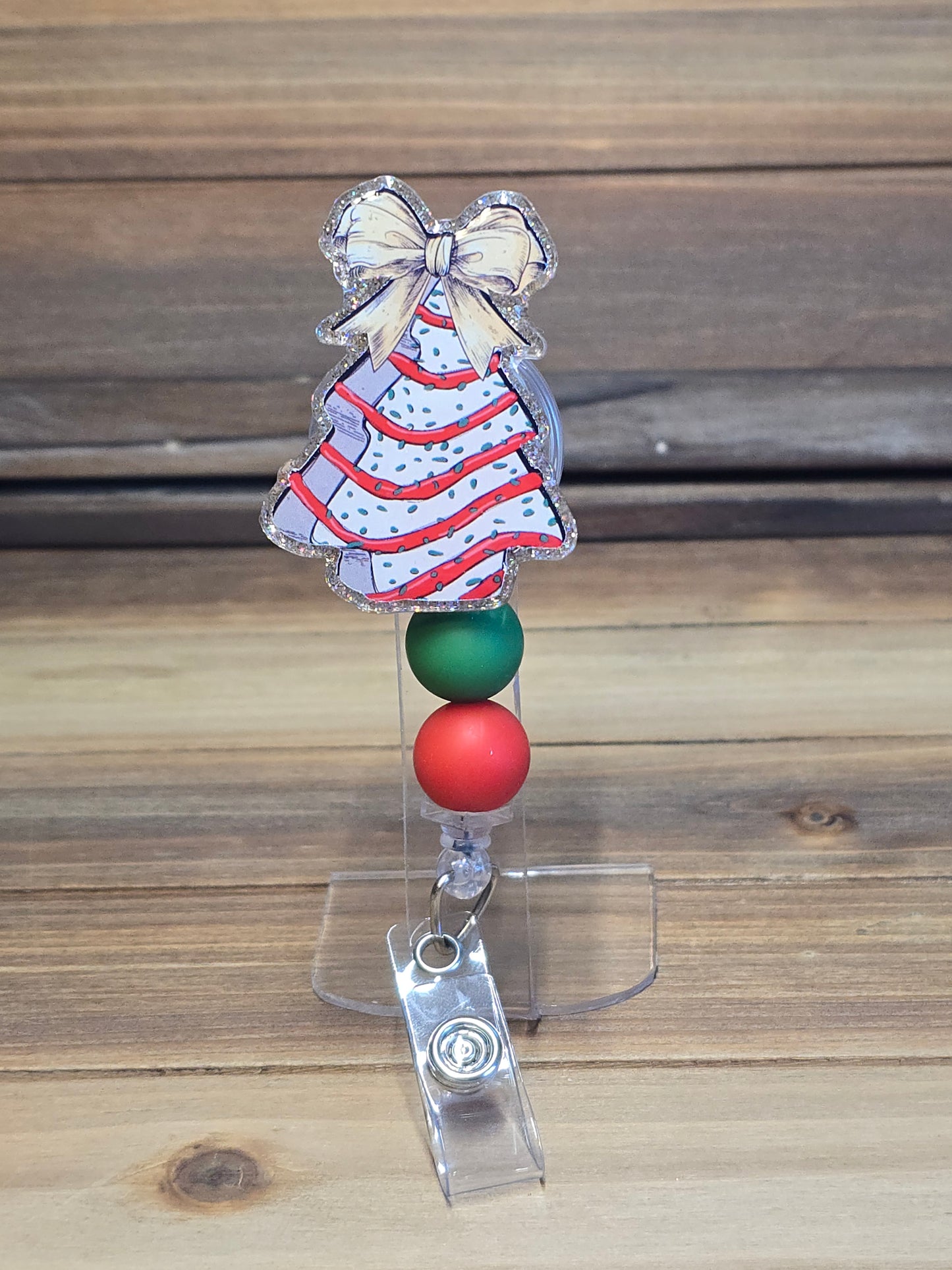 Christmas Tree Cake Badge Reel